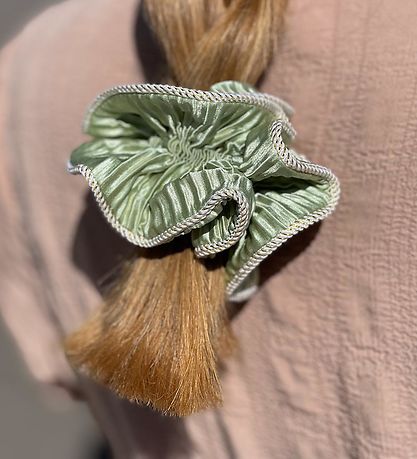 By Stær Scrunchie - Lily - Sage By Stær Scrunchie - Lily - Sage