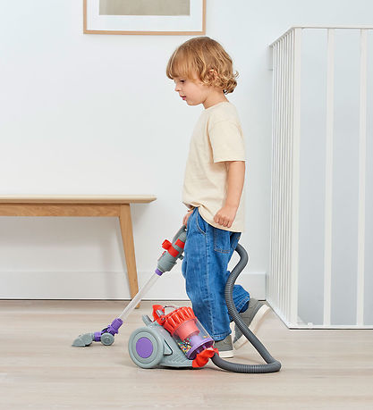 Casdon Vacuum cleaner - Dyson DC22