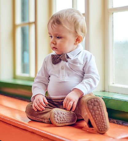 Hust and Claire Bow Tie - Knitted - Faust - Cub Brown