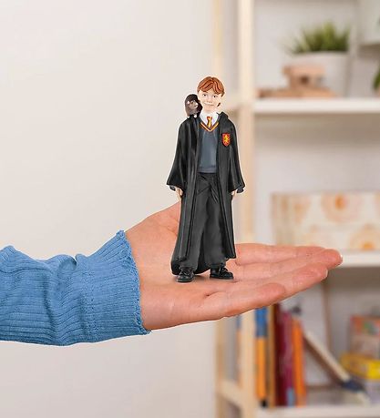 Schleich Harry Potter - Ron & Scabbers - H: 10.2 cm - 42634