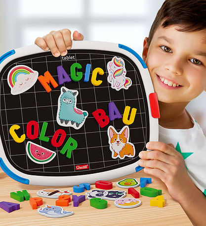 Quercetti Magnetic Board - Letters/Toy Figurine - 58 Parts - 532
