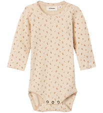 Lil' Atelier Bodysuit l/s - NbfGago - Noos - Fog w. Flowers Lil' Atelier Bodysuit l/s - NbfGago - Noos - Fog w. Flowers