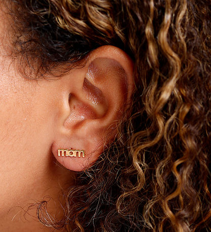 Design Letters Earring - 1 pcs - MOM - 18K Gold Plated