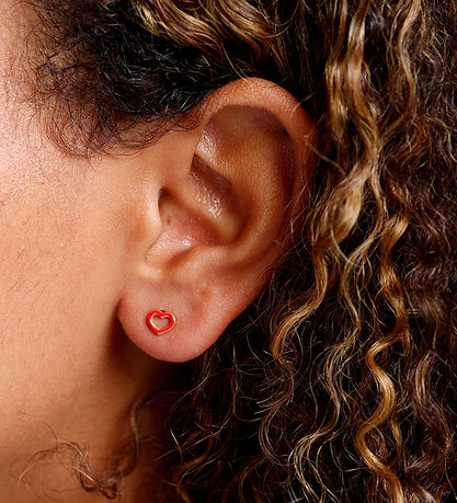Design Letters Earring - 1 pcs - Red Heart - 18K Gold Plated Design Letters Earring - 1 pcs - Red Heart - 18K Gold Plated