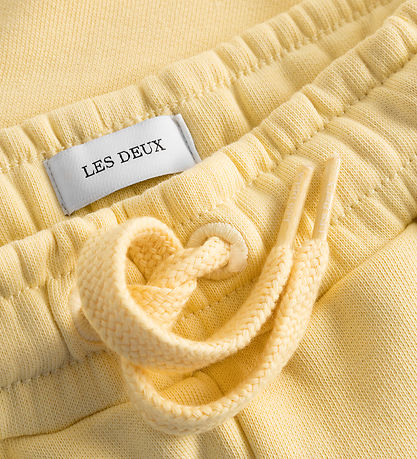 Les Deux Sweat Shorts - Blake - Pineapple/White