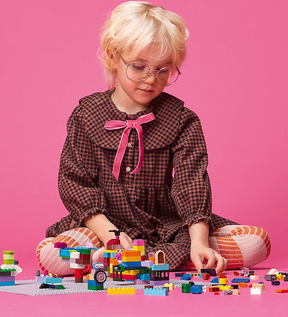 LEGO® Classic+ - La plaque de construction grise - 11024 LEGO® Classic+ - La plaque de construction grise - 11024