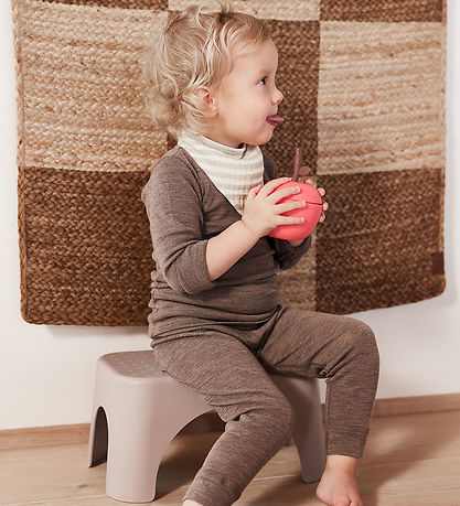 OYOY Cup w. Straws - Apple - Silicone - Cherry Red