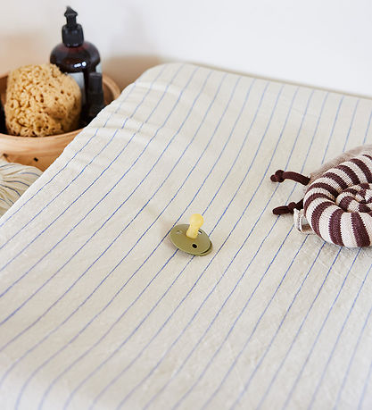 OYOY Changing Pad Cover - Optic Blue OYOY Changing Pad Cover - Optic Blue