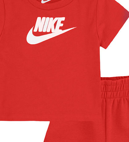 Ensemble de Shorts Nike - T-Shirt/Shorts - Rouge université Ensemble de Shorts Nike - T-Shirt/Shorts - Rouge université