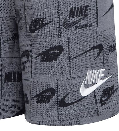 Nike Sweat Shorts - Smoke Grey