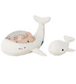 Cloud-B Nachtlamp m. Geluid - Tranquil Whale m. Jong - 30x28x13  Cloud-B Nachtlamp m. Geluid - Tranquil Whale m. Jong - 30x28x13