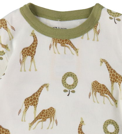 Katvig Blouse - White w. Giraffe Katvig Blouse - White w. Giraffe
