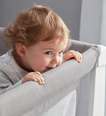 Lit bébé Shnuggle - Kit de conversion - 125x66 cm - Dove Grey Lit bébé Shnuggle - Kit de conversion - 125x66 cm - Dove Grey