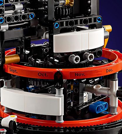 LEGO® Technic - La planète Terre et la Lune en orbite 42179 - 52 LEGO® Technic - La planète Terre et la Lune en orbite 42179 - 52
