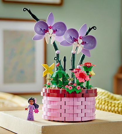 LEGO® Disney - Isabela's Flowerpot 43237 - 641 Parts