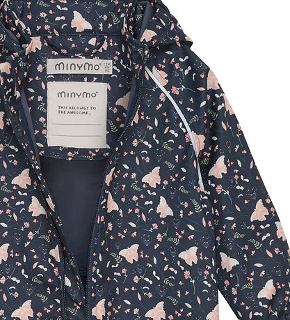 Minymo Softshell Suit - Blue Nights w. Butterflies Minymo Softshell Suit - Blue Nights w. Butterflies