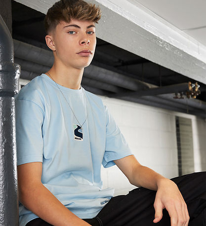 Hound T-Shirt - Light Blue Hound T-Shirt - Light Blue