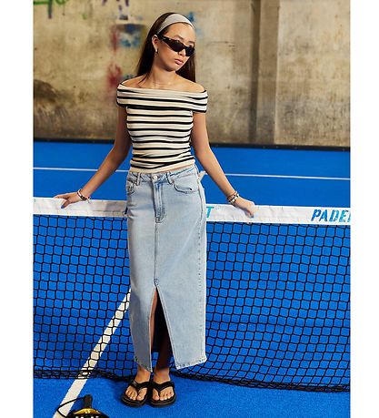 Hound Skirt - Light Blue Used Hound Skirt - Light Blue Used