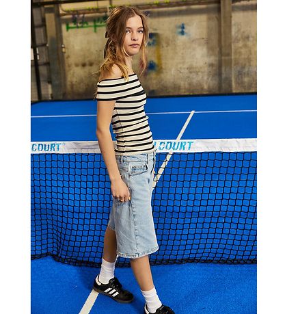 Hound Shorts - Light Blue Used Hound Shorts - Light Blue Used