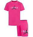 Ensemble de Shorts Jordan - Durable - Laser Fuchsia Ensemble de Shorts Jordan - Durable - Laser Fuchsia