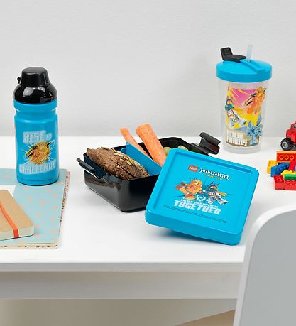 LEGO® Storage Lunchbox/Water Bottle - Ninjago - Blue LEGO® Storage Lunchbox/Water Bottle - Ninjago - Blue