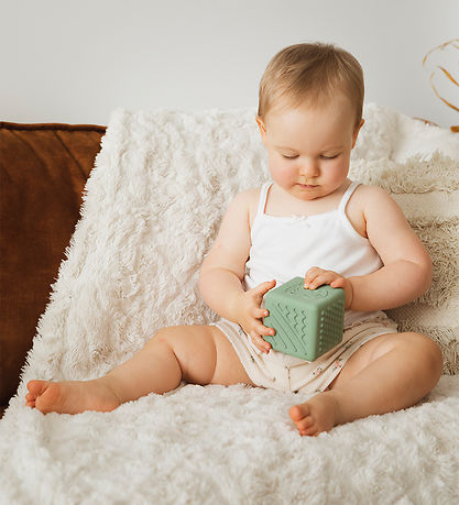 Sophie la Girafe Sensory toys- Textured Cube