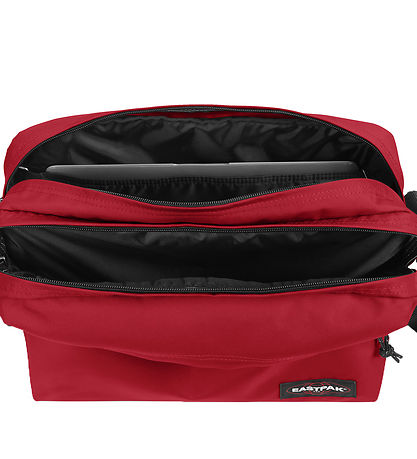 Eastpak 숄더백 - 크로서 - 16L - 스칼렛 레드