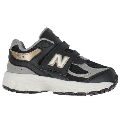 New Balance Shoe - 2002 - Black/Sea Salt