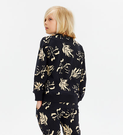 The New Sweatshirt - TnJordy - Black Beauty