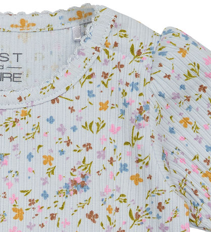 Hust and Claire T-shirt - Rib - Blancalina - Water w. Flowers