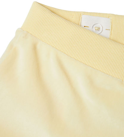 Name It Shorts - Velur - NkfDebbie - Pastel Yellow