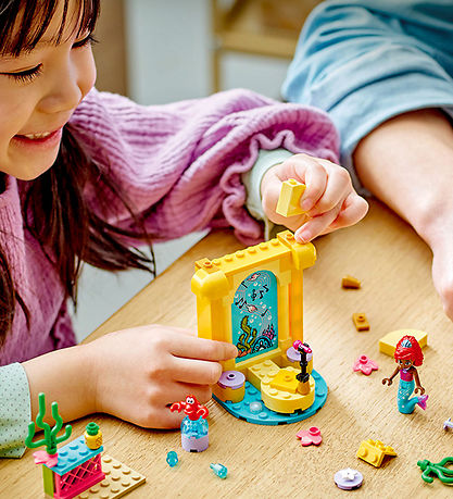 LEGO® Disney - Arielin esiintymislava - 43235 - 60 Osaa