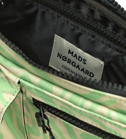 Mads Nørgaard Bum Bag - Bel One Art Carni - Zebra AOP/Paradis