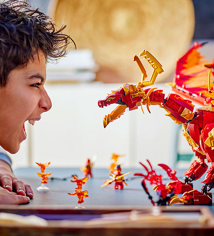 LEGO® Ninjago - Rörelsens källdrake 71822 - 1716 Delar