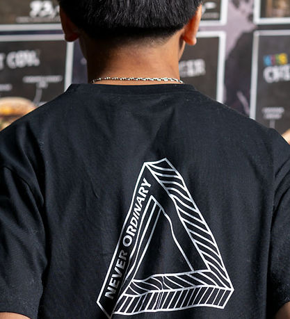 Hound T-shirt - Black w. Print