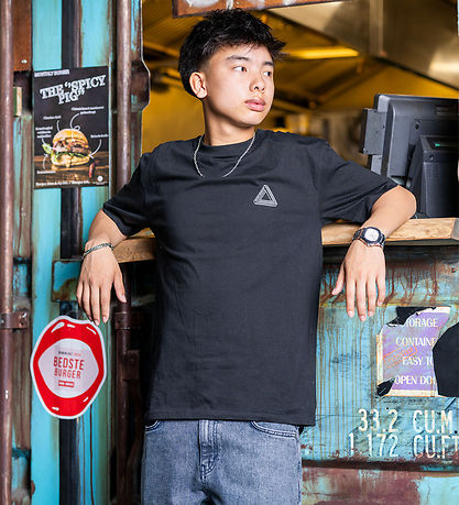 Hound T-shirt - Black w. Print