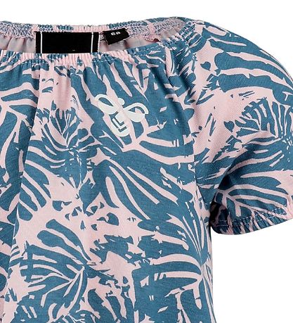 Robe Hummel - HMLlarna - Rose Clair/Bleu av. Feuilles Robe Hummel - HMLlarna - Rose Clair/Bleu av. Feuilles