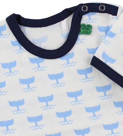 Freds World Stuttermabolur - Hvítir M. Hvalir Freds World Stuttermabolur - Hvítir M. Hvalir