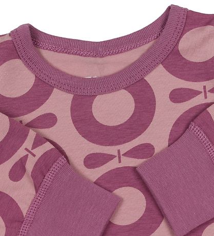 Katvig Classic Blouse - Rose w. Purple Apples Katvig Classic Blouse - Rose w. Purple Apples