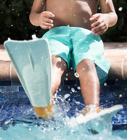 Hevea Flippers - Natural Rubber - Mottled Mint Hevea Flippers - Natural Rubber - Mottled Mint