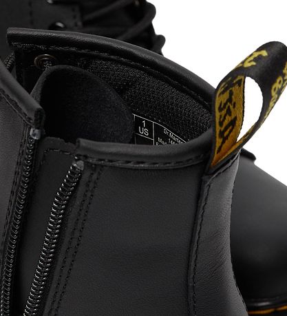 Dr. Martens Boots - Softy T - Black Dr. Martens Boots - Softy T - Black