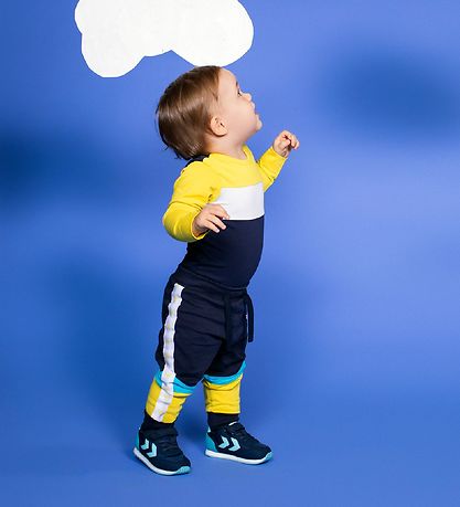 Hummel Shoes - HMLReflex Multi Infant - Black Iris Hummel Shoes - HMLReflex Multi Infant - Black Iris