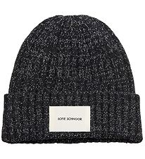 Petit by Sofie Schnoor Beanie - Knitted - Black Petit by Sofie Schnoor Beanie - Knitted - Black