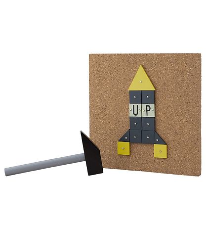 Design Letters Hammer Artist - Spaceship Design Letters Hammer Artist - Spaceship