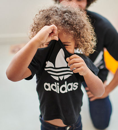 adidas Originals T-shirt - Trefoil - Black w. Logo