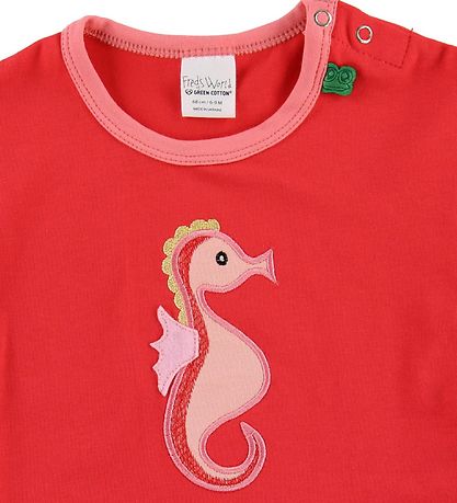 Freds World T-shirt - Red w. Seahorse