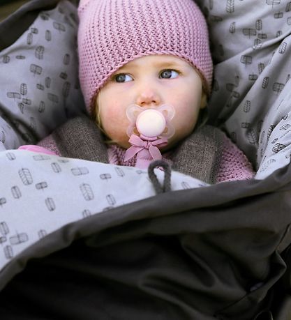 Voksi Footmuff - Classic+ Mini - 100 cm - Grey Leaf Voksi Footmuff - Classic+ Mini - 100 cm - Grey Leaf