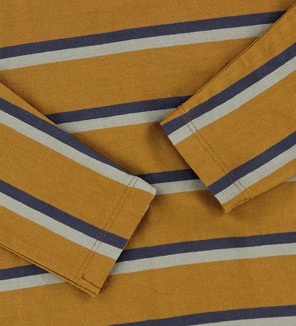 Mini A Ture T-shirt - Acentia - Apple Cinnamon Mini A Ture T-shirt - Acentia - Apple Cinnamon