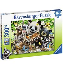 Ravensburger Puzzle Game - 300 Bricks - Wildlife Selfie Ravensburger Puzzle Game - 300 Bricks - Wildlife Selfie