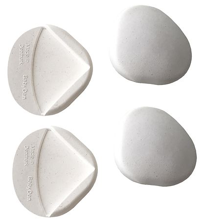 Sécurité de l'Enfant BabyDan - Protection d'Angle - 4 pces - Bla Sécurité de l'Enfant BabyDan - Protection d'Angle - 4 pces - Bla